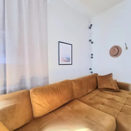 Holiday Pink Pearl Apartment Rovaniemi